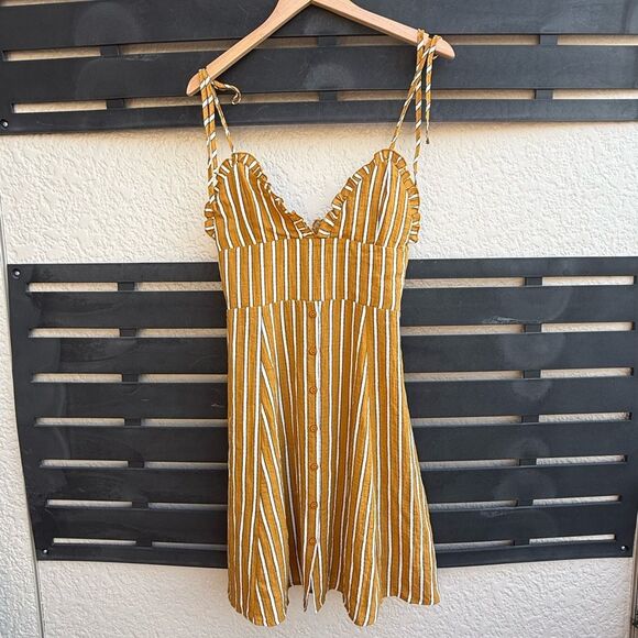 Fanco Button-Front Ruffle Trim Sundress w/Tie Straps in Mustard/White | Medium - Picture 1 of 8
